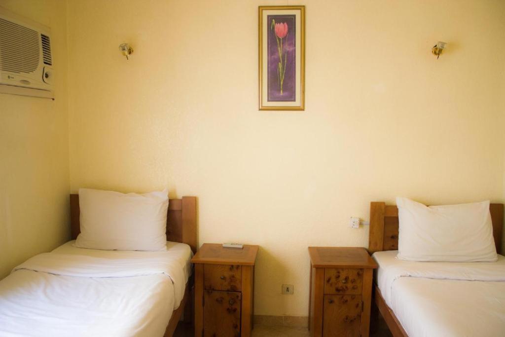 Golden Europe Hotel ダハブ エクステリア 写真